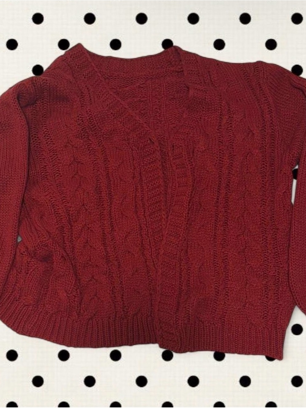 Classic Cable Knit V-Neck Sweater - Burgundy